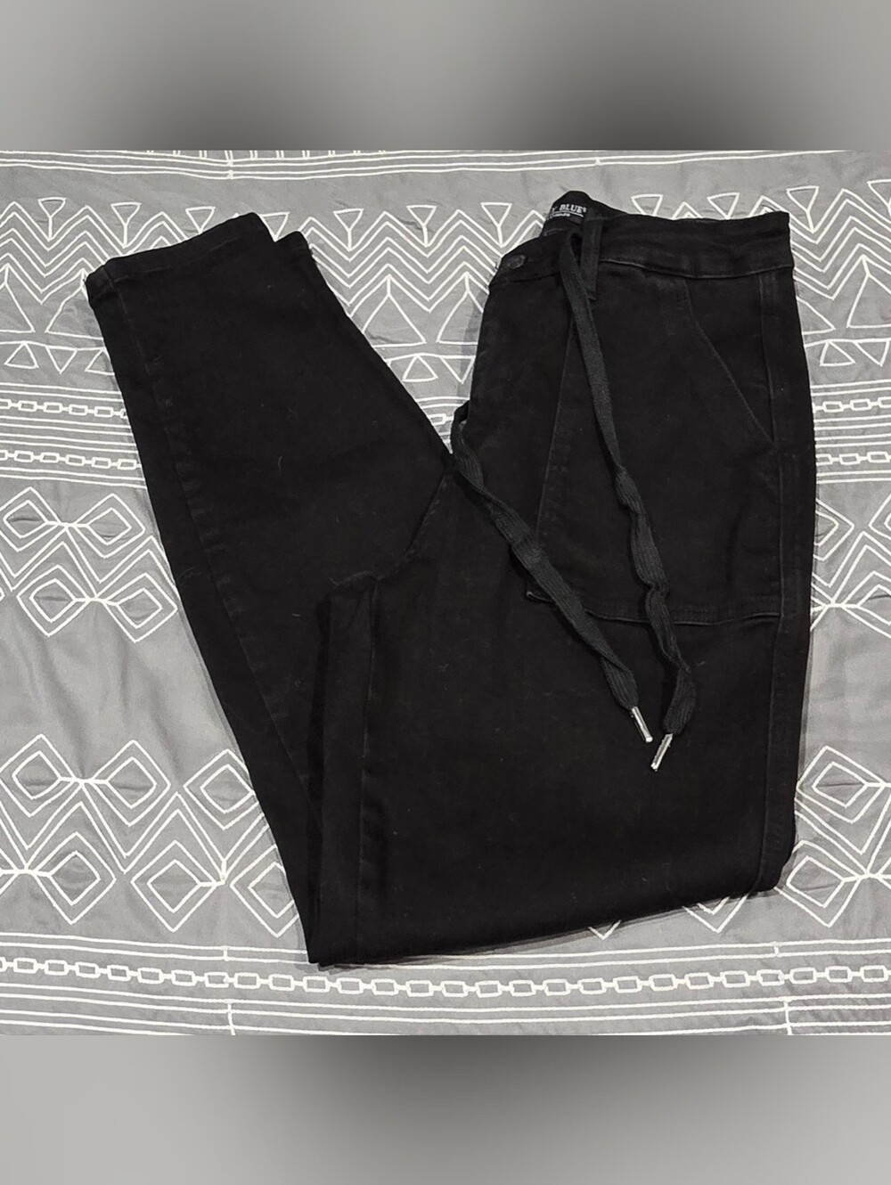Judy Blue High Waisted Black Joggers Size 9/29